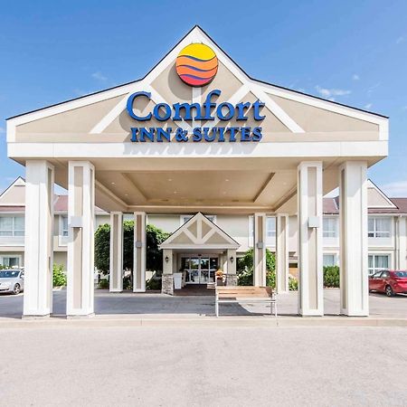 Comfort Inn & Suites Collingwood Exterior foto
